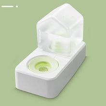 Load image into Gallery viewer, House Anti Spill Water Dispenser